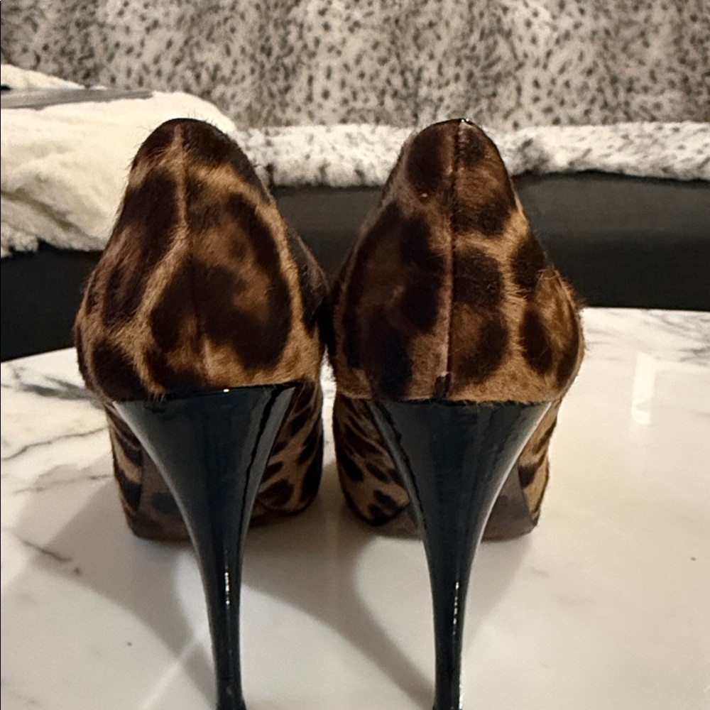 Dolce & Gabbana Brown Leopard Pony Hair Print Heels - Picture 3 of 5